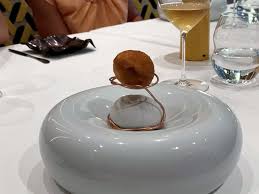 Via laietana, 49 (hotel ohla barcelona) barcelona 08003 +34 935 101 205 info@caelis.com. Gegessen Bei Romain Fornell Restaurant Caelis Barcelona Lieberlecker