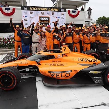 Christian Lundgaard sai da última posição para vencer em Road America  Christian Lundgaard perguntou à sua equipe Arrow McLaren pelo rádio o que  todos os outros também se perguntavam depois que o