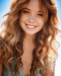 Lottie Alexander's Instagram, Twitter & Facebook