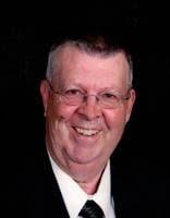 GC MEN'S BASKETBALL: Leafs hire former player, assistant Capps as head  coach