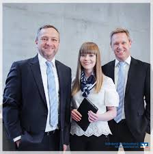 Mit sicherheit eine glänzende idee: Vr Bank Rhongrabfeld On Twitter Vr Immobilien Und Service Gmbh Kauf Verkauf Verwalten Unsere Immobilienmakler In Bernhard Dittrich Jorg Koberstein Und Julia Zoller Freuen Sich Euch Zu Unterstutzen Vrbankrg Wirmachensmoglich Beratung