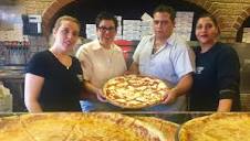 Lubrano's celebrates 10 years of homemade pizza