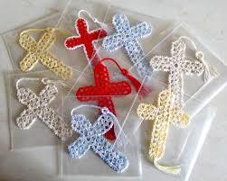 You could also use them individually as a bookmark. Celtic Cross Crochet Pattern Rainbow Junkie
