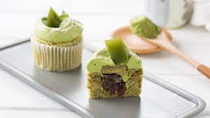 I love how they top each cupcake with the fruit itself or a complimentary fruit. Two Tablespoons Makes Cupcakes Trendy Again With Creative Asian Flavors Alongside Classic Offerings The Beijinger