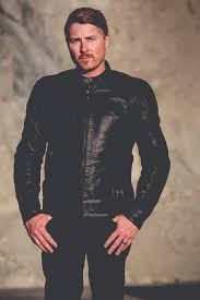 Roland store sands carson