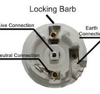 How to wire a light bulb holder?
