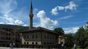 Kamakura je město ležící zhruba 50 km jihozápadně od tokia. Makedonie A Kosovo Ck Kudrna