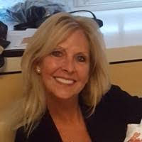 Lauri Harris's Instagram, Twitter & Facebook