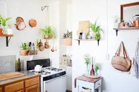 Garam dapur ini banyak dimanfaatkan dalam industri makanan ringan. Mulai Dari Gaya Bohemian Ternyata Tanaman Di Dapur Bisa Ditata Seperti Ini Intip Inspirasinya Semua Halaman Idea