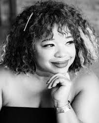 Kimberly Easter's Instagram, Twitter & Facebook