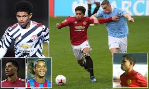 Newcastle united ise 25 puanda kaldı. Shola Shoretire The 17 Year Old Prodigy Who Is Training With Manchester United S First Team Daily Mail Online