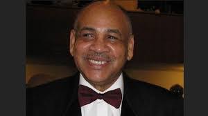 Ken Revell's Instagram, Twitter & Facebook