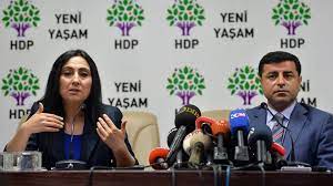 Türkei:neuer verbotsantrag gegen prokurdische hdp. Kurzportrat Der Pro Kurdischen Partei Wofur Steht Die Hdp Tagesschau De