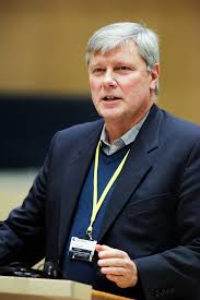 På partiets valsedlar anges partibeteckningen vänsterpartiet. File Lars Ohly Partiledare Vansterpartiet I Sverige Under Nordiska Radets Session I Stockholm 2009 Jpg Wikimedia Commons