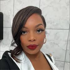 Aleya Eve Smith (@AyeEeeEss) • Facebook