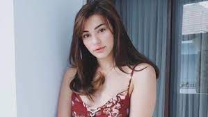 Istri drummer sid, jerinx itu pun mengklarifikasi disebut pernah jadi bintang porno. Respons Nora Alexandra Ditanya Pindah Agama Sebelum Dinikahi Jerinx Bentengsumbar Com