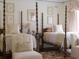 Twin Beds With Chairs At The Foot Twin Beds Guest Room Bedroom Design Twin Bedroom