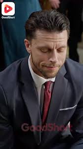 💔💪7 years later, they met again. He still resented her for vanishing  without a word, but no matter how hard he tried, he couldn't stop loving  her. The sight of her with