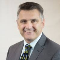 Dan Halton's Instagram, Twitter & Facebook