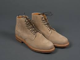 The first winner of our first ever mto viberg extravaganza comes at you with a silhouette we have yet to incorporate into our offering so far. Rivet And Hide