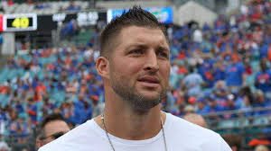Former nfl quarterback tim tebow recently worked out with the jacksonville jaguars as a tight end, sources told espn's adam schefter. Urban Meyer Decision On Tebow Certainly Not Made Yet