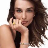 Un bijou d'art moulé sur le corps, un luxe à (s')offrir