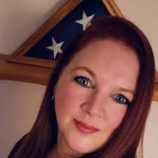 Amber Durr's Instagram, Twitter & Facebook