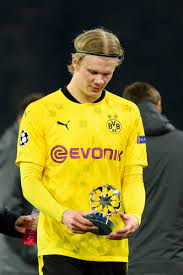 Senior figures at chelsea believe they can tempt borussia dortmund and tempt erling haaland into moving to the premier league this summer, according to espn sources, as a growing number of europe's heavyweights plot their moves. Chelsea Transfer Latest Roman Abramovich Makes Erling Haaland Signing Personal Mission Sports Illustrated Chelsea Fc News Analysis And More