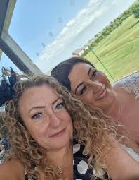 Good morning everyone, hope you're all well, remember if you need to talk  to us ,we have Helen Mcbride, Caroline Tomkinson,Karen Richardson,Jason  Hayward or myself Gillian Thompson please pop us a message