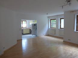 Der aktuelle durchschnittliche quadratmeterpreis für eine wohnung in neuwied liegt bei 7,91 €/m². 1 Zimmer Wohnung Zu Vermieten 56566 Neuwied Gladbach Mapio Net