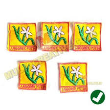 Kamu harus bangun dengan pakaian pramuka lengkap dan bakal kena. Bordir Regu Pramuka Bunga Anggrek Putih Bet Bordir Tanda Regu Murah Pesan Pin Enamel Lencana Pin Plakat Akrilik Lycal Resin Sabuk Sekolah Papan Nama Dada Evolet Bordir Emblem Pin Kuningan Topi