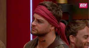 Entertainment Daily UK added a...