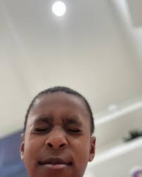 S A M M U Y A K A (@sam.muyaka) · Instagram 照片和视频