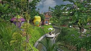 Waduk cengklik park merupakan destinasi wisata dikawasan waduk cengklik kecamatan. Foto Lokasi Dan Harga Tiket Masuk Saloka Theme Park Semarang