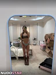 Lizzycapri  Lizzy Capri Nude Leaks OnlyFans Photo 7 - NudoStar