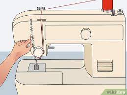 Fitur ini dapat mengurangi tenaga operator untuk memotong benang setelah dijahit. 3 Cara Untuk Memasang Benang Pada Mesin Jahit Singer Wikihow