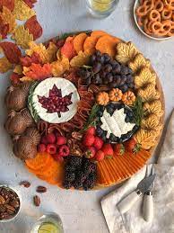 Thanksgiving Charcuterie & Fruit Platter | Ain't Too Proud To Meg
