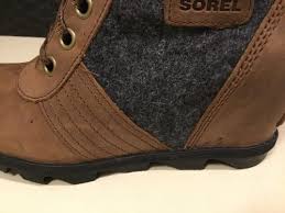 The waterproof leather upper keeps your feet dry while offering a rugged yet elevated aesthetic that looks good shoveling snow or out on the town. Sorel Women S Lexie Wedge Felt Casual Boots Dick S Sporting Goods