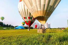 Hot air balloon launching, putrajaya hot air balloon festival, malaysia. Things To Do At My Balloon Fiesta Putrajaya March 2019
