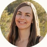 Amber Crosby's Instagram, Twitter & Facebook