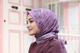 Netral yang bisa dipasangkan dengan warna. 7 Warna Hijab Yang Cocok Untuk Gamis Dan Dress Warna Ungu Womantalk