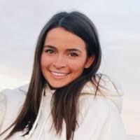 Bethany Edmondson's Instagram, Twitter & Facebook