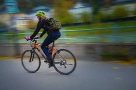 Notbremsung Von Radfahrer Endet Im Krankenhaus Mit Bildern Radfahren Krankenhaus Steiermark