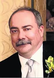 Lee Reich's Instagram, Twitter & Facebook