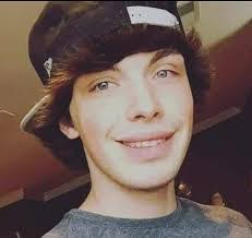 Tyler Rader's Instagram, Twitter & Facebook