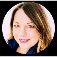 Suzanne Ecklund's Instagram, Twitter & Facebook