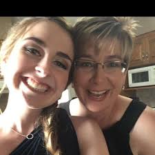 Theresa Feeney (@ttfeeney)