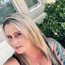 Kayla Bradfield (@kaylabradfield21)