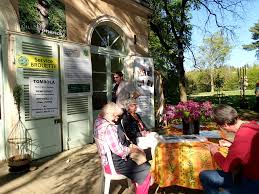 March 30, 2017 cécile charpentier. 2017 Foire Aux Plantes Et Art Des Jardins De Genay