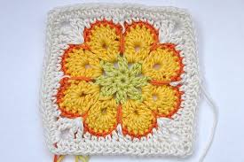 Selbstverständlich kannst du diese decke auch mit einer anderen wolle und nadelbreite häkeln. Hakeln Granny Square Somalia Kostenlose Anleitung Stricken Und Hakeln Mit Elizzza